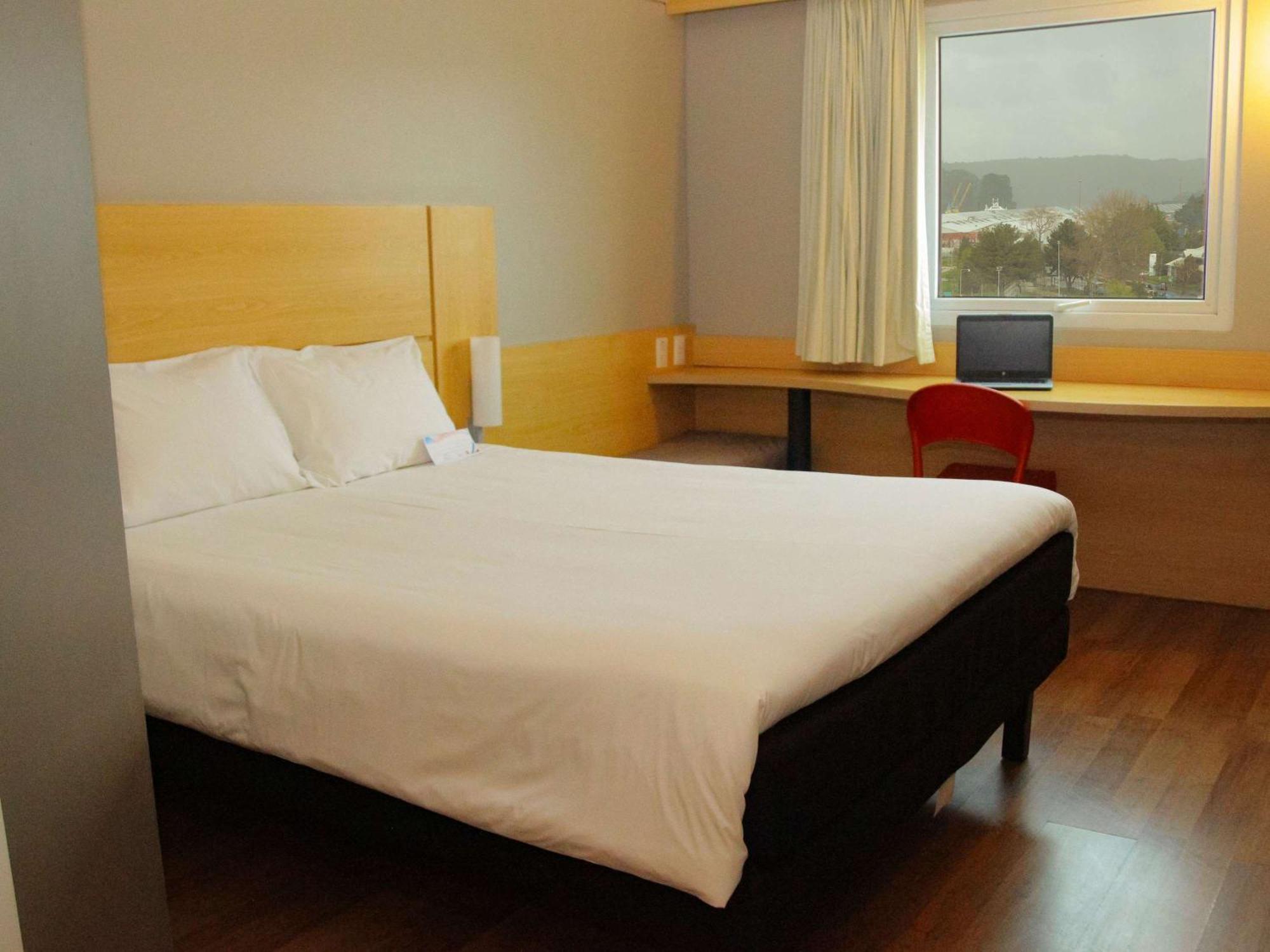 Ibis Puerto Montt Hotel Eksteriør billede