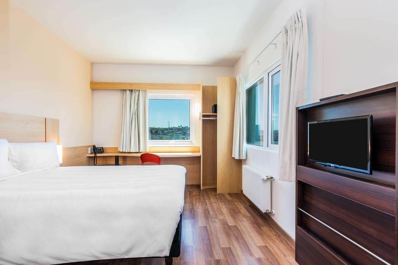 Ibis Puerto Montt Hotel Eksteriør billede